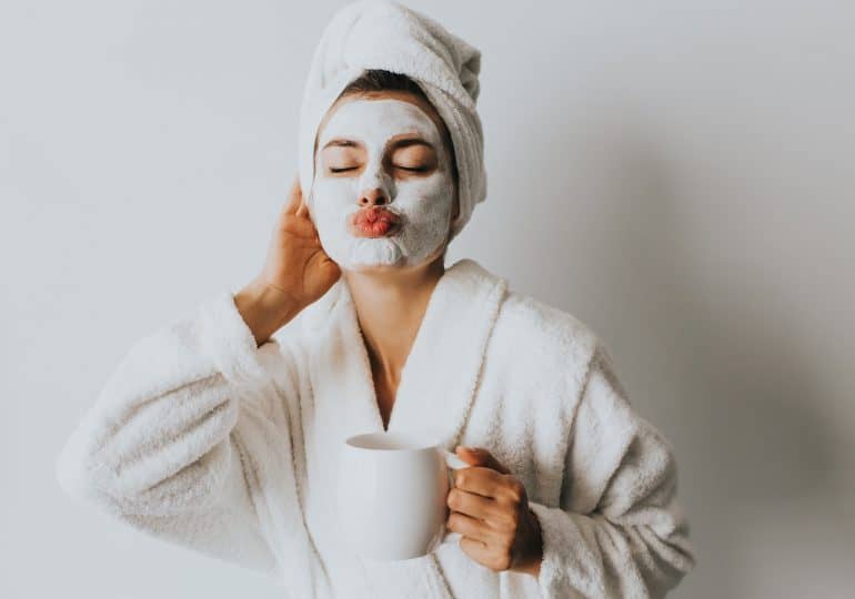 6 common skin care mistakes that every woman should fix immediately