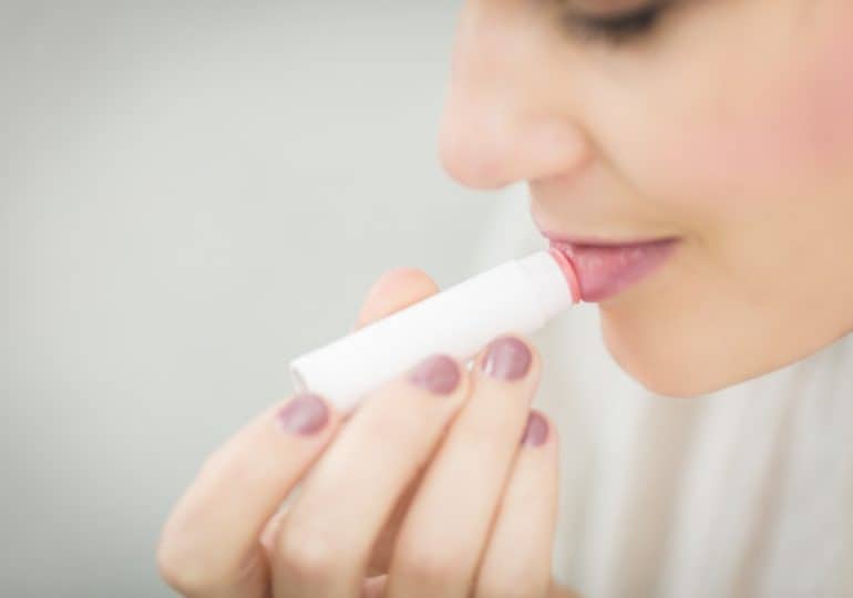 How To Moisturize Your Dry Lips Fast