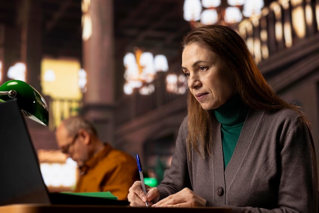 Understanding How Individuals with Dyslexia Can Access Financial Benefits in Canada